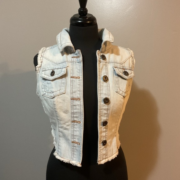 Highway Jeans Light Denim Vest - Picture 1 of 3